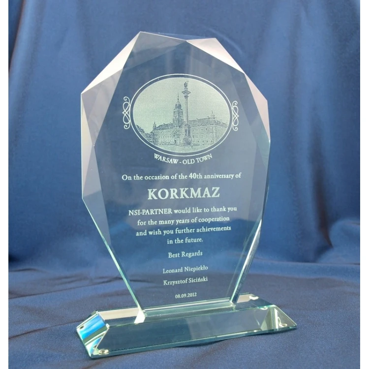 Trofeum szklane w etui - MILO z fotografią