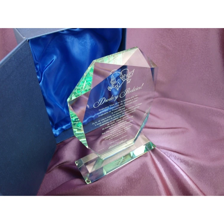 Trofeum szklane w etui - MILO - Pamiątka Ślubu