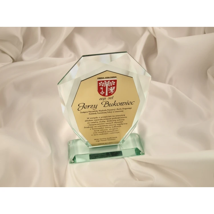 Trofeum szklane w etui - MILO plus laminat grawerski