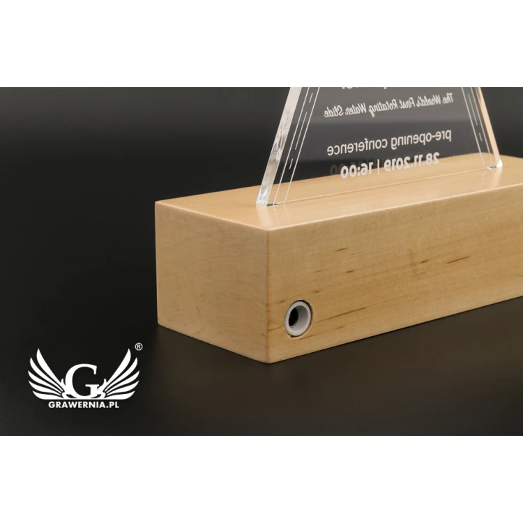 Lampa 3D LED RGB z dowolnym logotypem - sterowana z pilota - L3D020