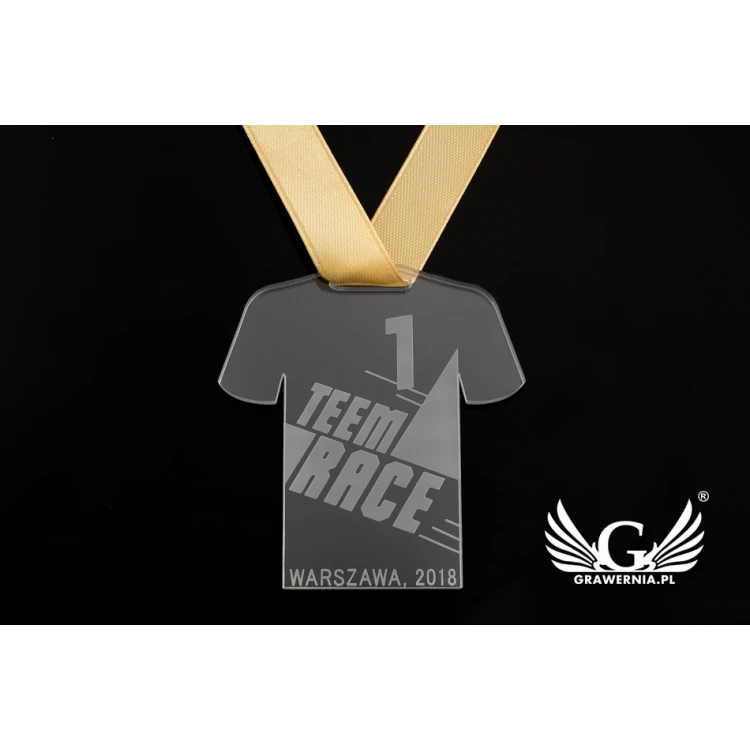 Medal akrylowy grawerowany laserem - wymiary: 56x61mm - gr. 3mm - MGR049