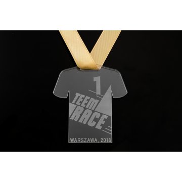Medal akrylowy grawerowany laserem - wymiary: 56x61mm - gr. 3mm - MGR049