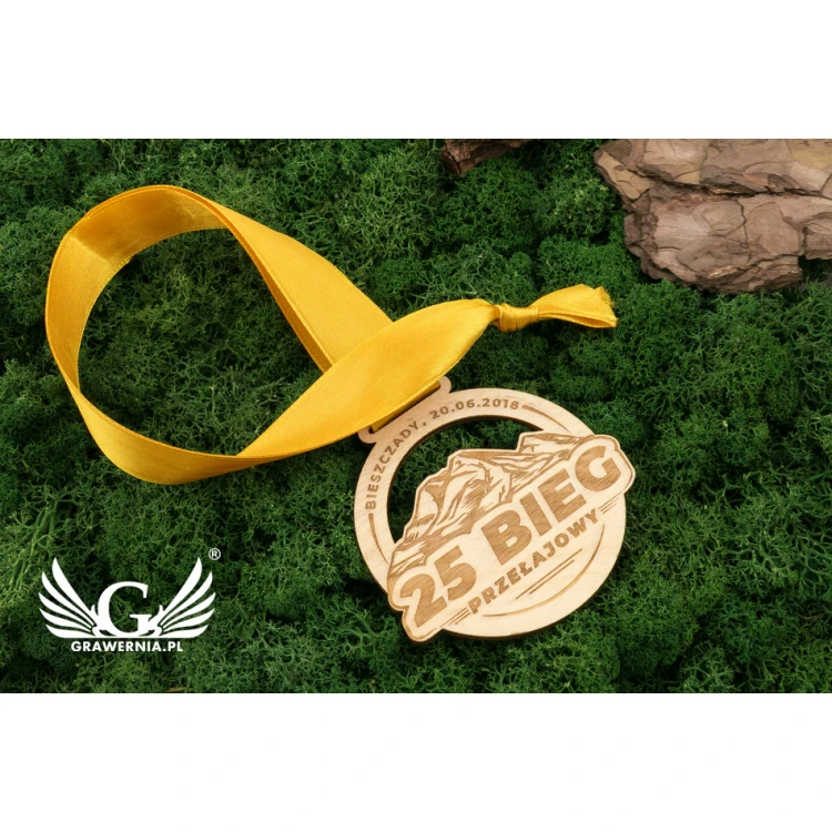 Medal drewniany grawerowany laserem - średnica: 80mm - gr. 3mm - MGR083