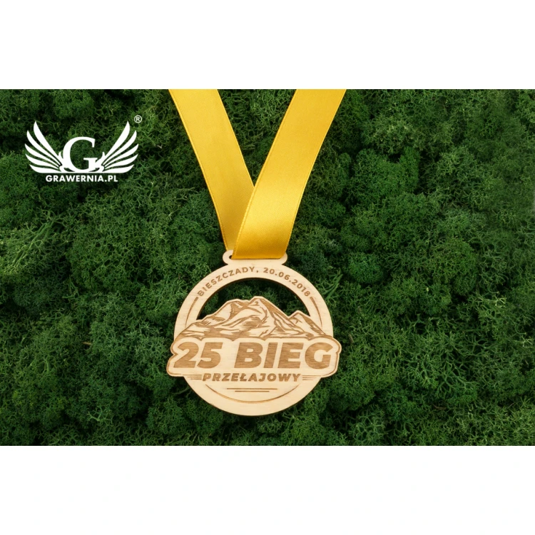 Medal drewniany grawerowany laserem - średnica: 80mm - gr. 3mm - MGR083