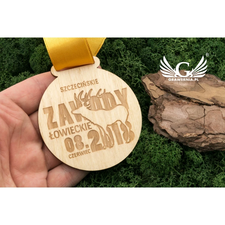 Medal drewniany grawerowany laserem - średnica: 70mm - gr. 3mm - MGR032