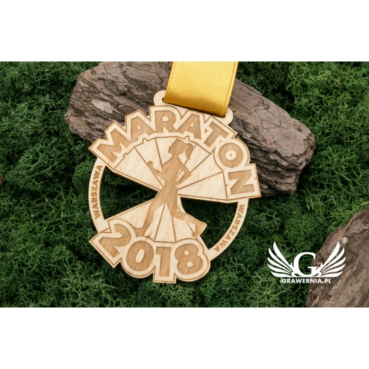 Medal drewniany grawerowany laserem - wymiary: 75x74mm - gr. 3mm - MGR034