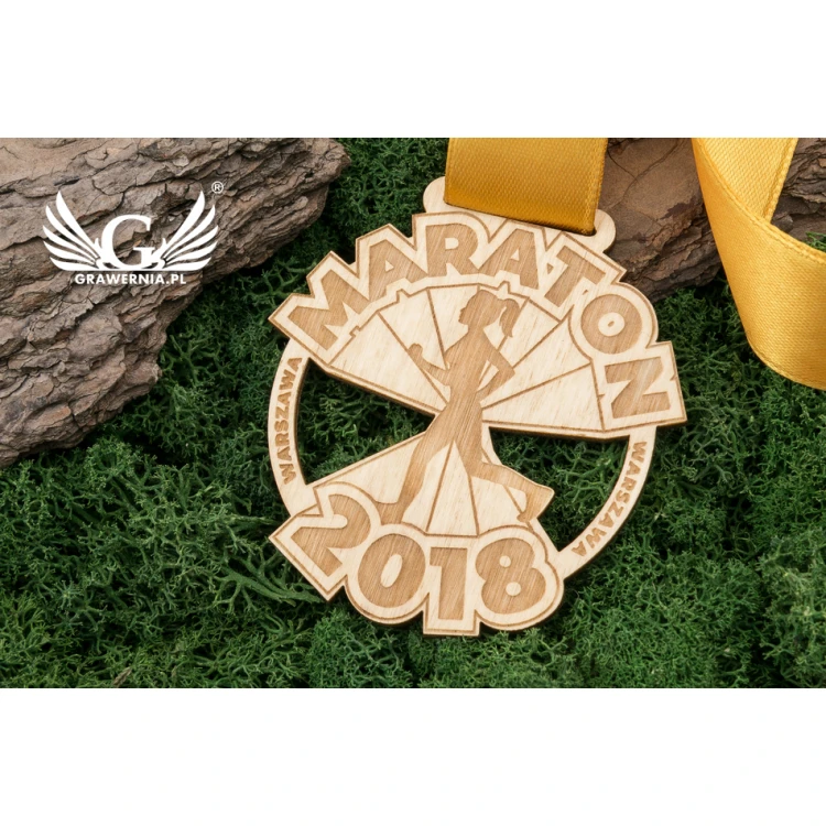 Medal drewniany grawerowany laserem - wymiary: 75x74mm - gr. 3mm - MGR034