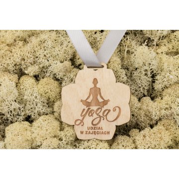 Medal drewniany grawerowany laserem - wymiary: 62x62mm - gr. 3mm - MGR039