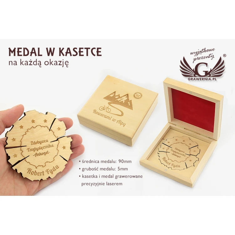 Medal drewniany na każdą okazję w kasecie z drewna - kolor jasny - MGR012