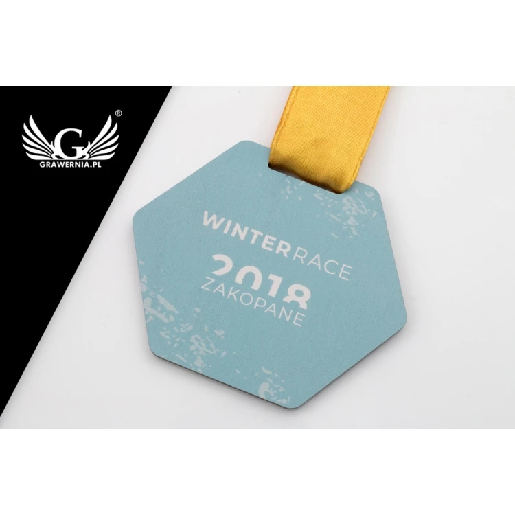 Medal drewniany druk UV - Winter Sport - wymiary: 79x66mm - MGR061
