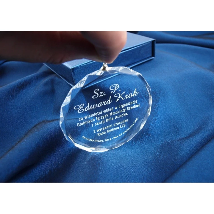 Medal szklany Elite z grawerem + etui