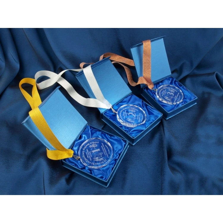 Medal szklany Elite z grawerem + etui