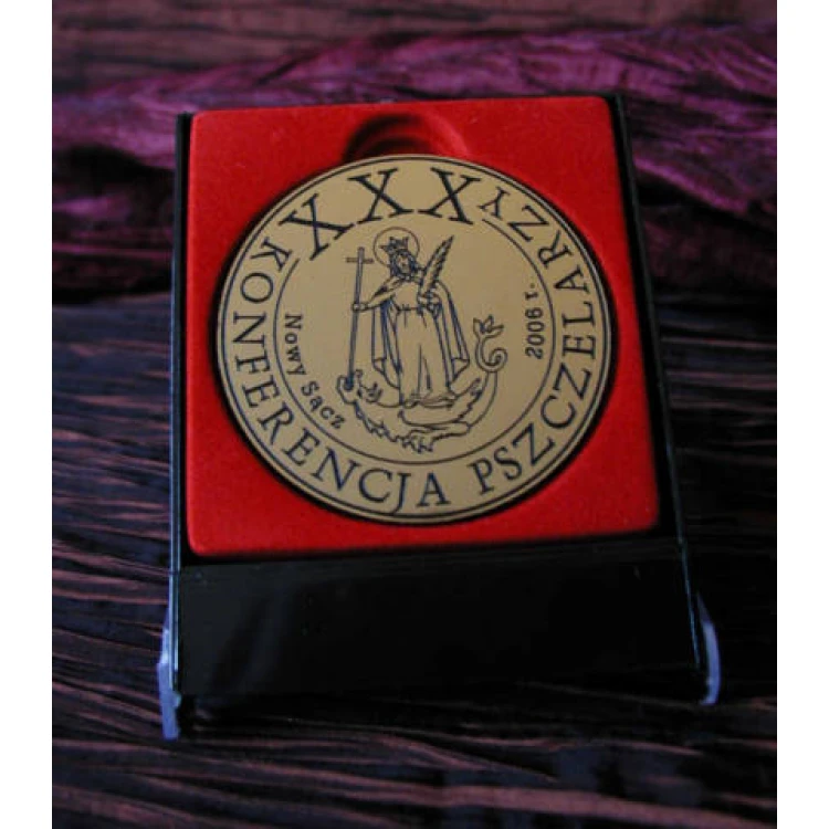 Medal metalizowany w czerwonym etui