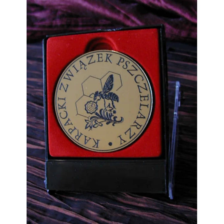 Medal metalizowany w czerwonym etui
