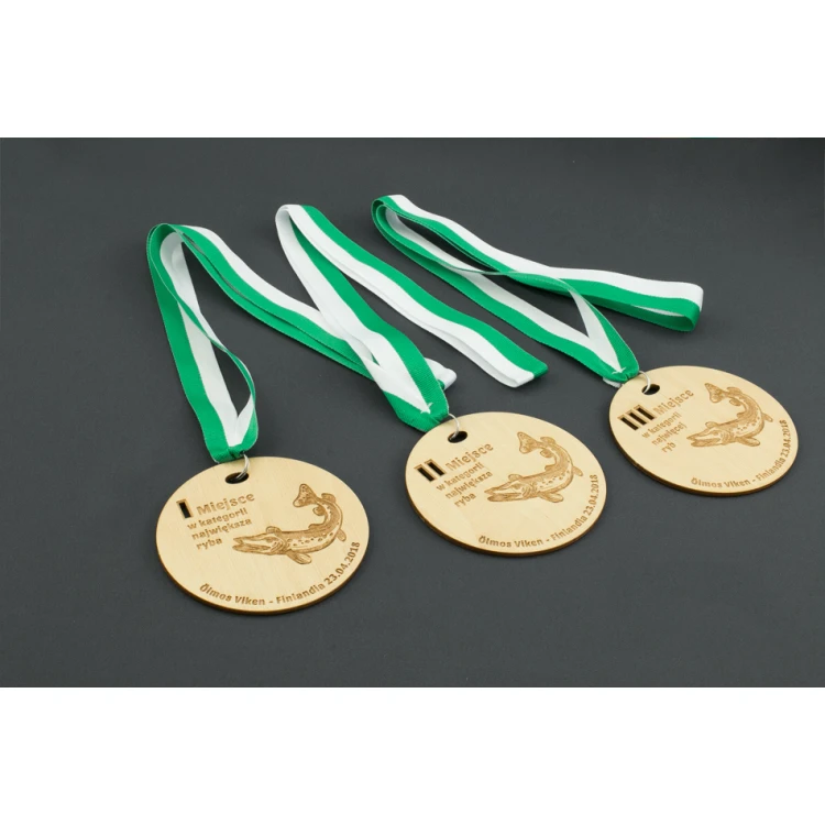 Medal z drewna grawerowany laserem - średnica: 100mm