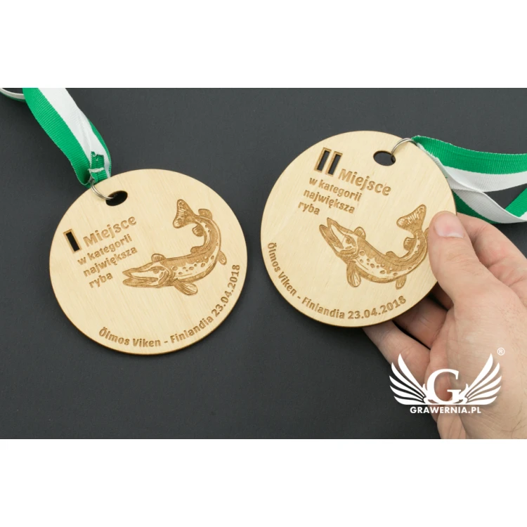 Medal z drewna grawerowany laserem - średnica: 100mm