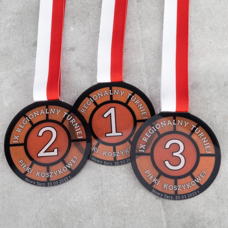Medal z plexi z nadrukiem UV - wymiary: 70x73mm - MGR0102