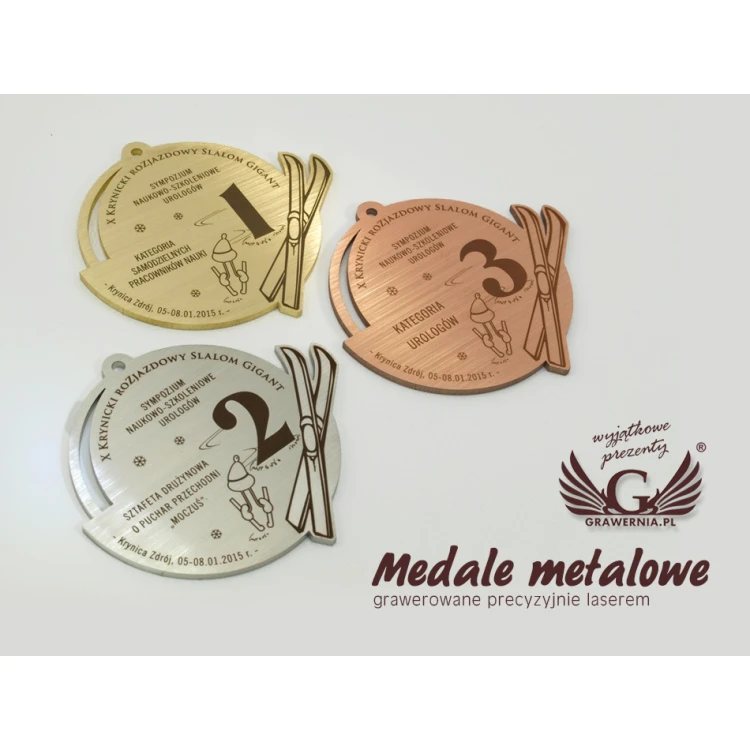 Medale metalowe w trzech kolorach (mosiądz, stal, miedź) - wymiary 93x88mm - MGR091