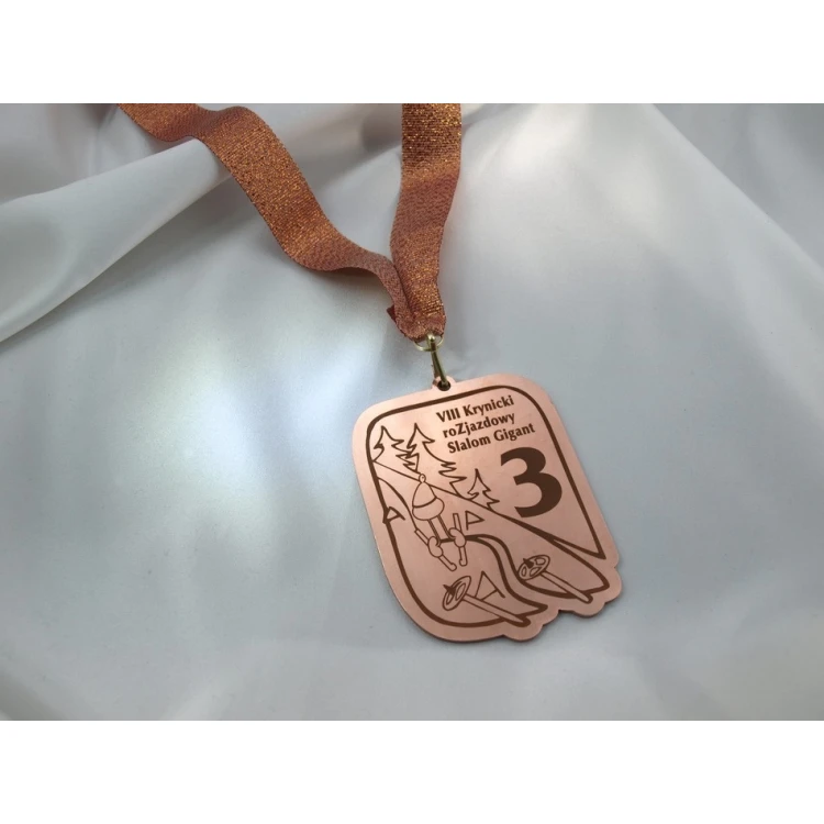 Medale metalowe w trzech kolorach (mosiądz, stal, miedź) - wymiary 89x67mm - MGR090