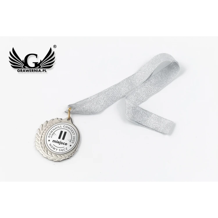 Medal metalowy z grawerowanym emblematem - średnica 70mm - MMC7010