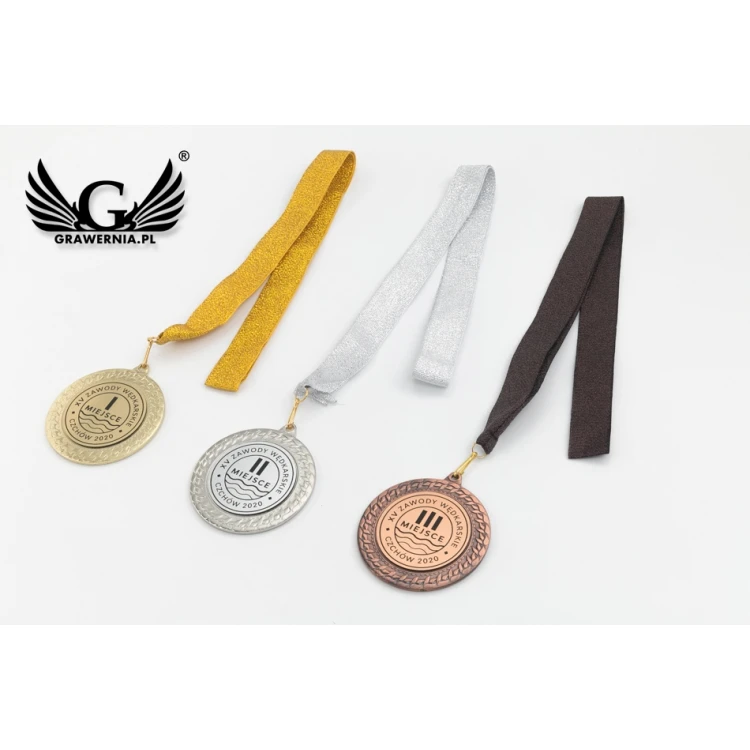 Medale metalowe z grawerowanym emblematem - średnica 70mm - MMC2072