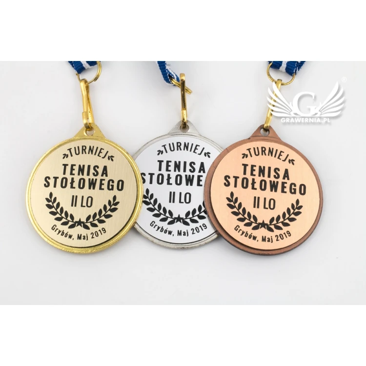 Medale metalowe z grawerowanym emblematem - średnica 40mm - ME0240