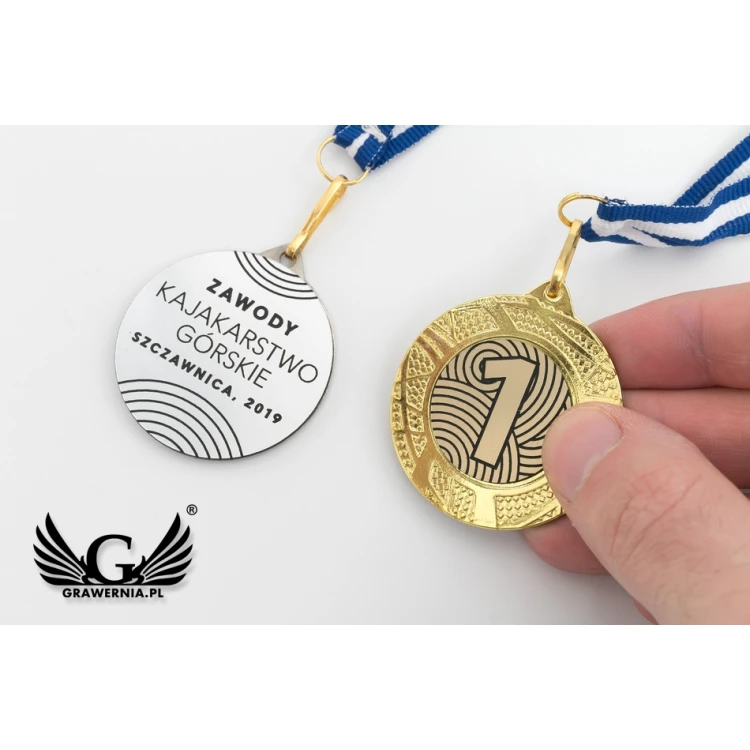 Medale metalowe z grawerowanym emblematem - średnica 40mm - ME0140
