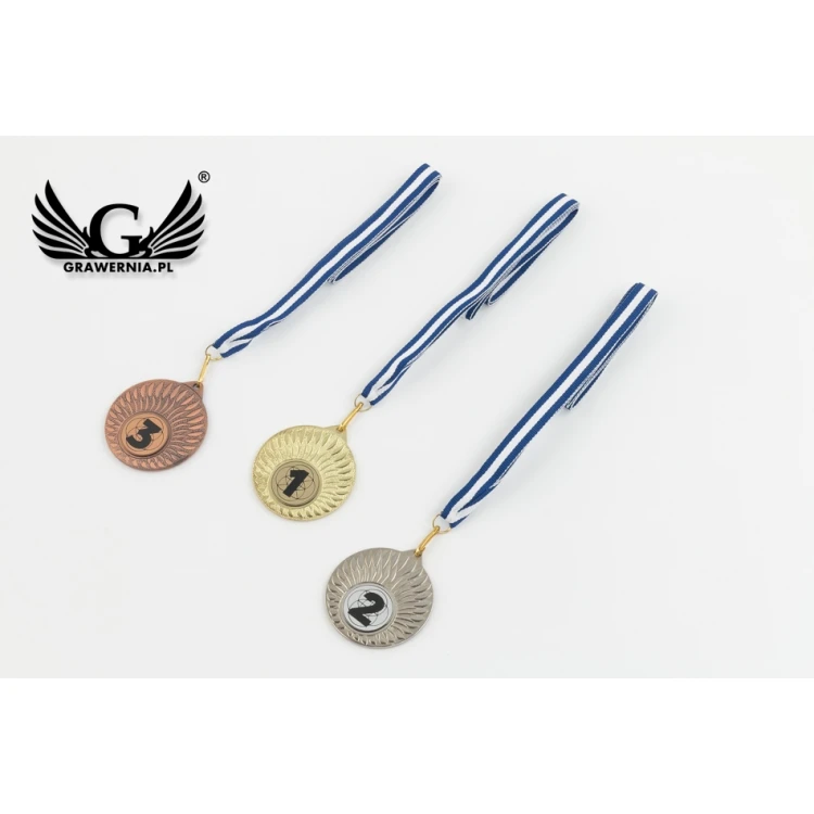 Medale metalowe z grawerowanym emblematem - średnica 50mm - MMC24050