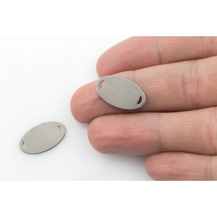 Metki stalowe na odzież - wymiary: 20x11mm - ME19