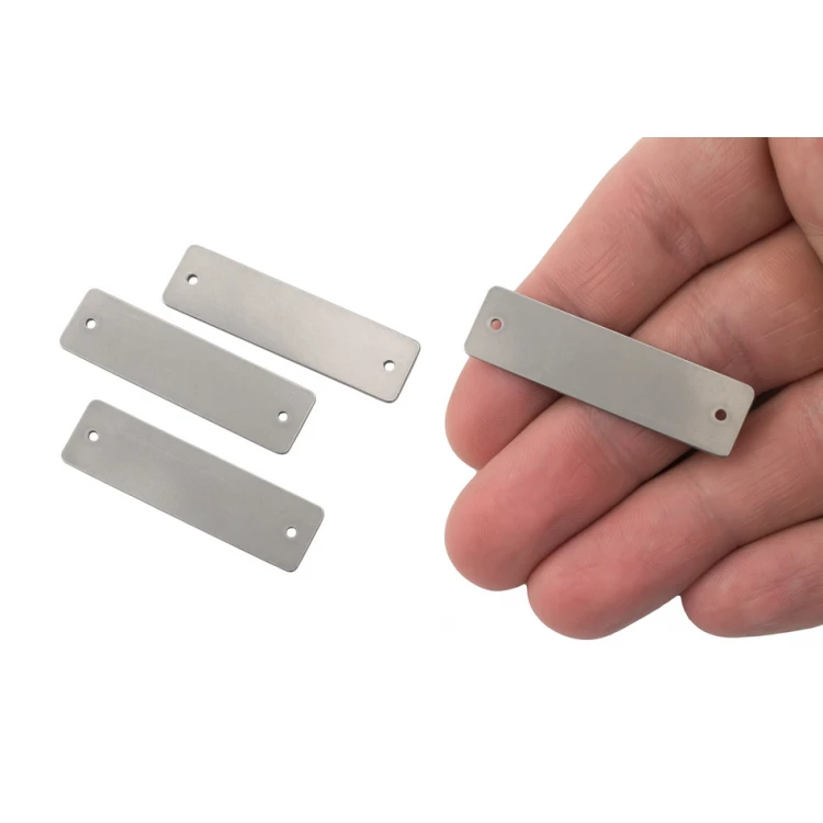 Metki stalowe na odzież - wymiary: 40x11mm - ME21