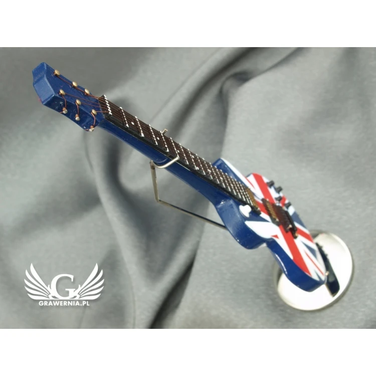 Mini gitara elektryczna z futerałem - niebieska z flagą - model MGT6