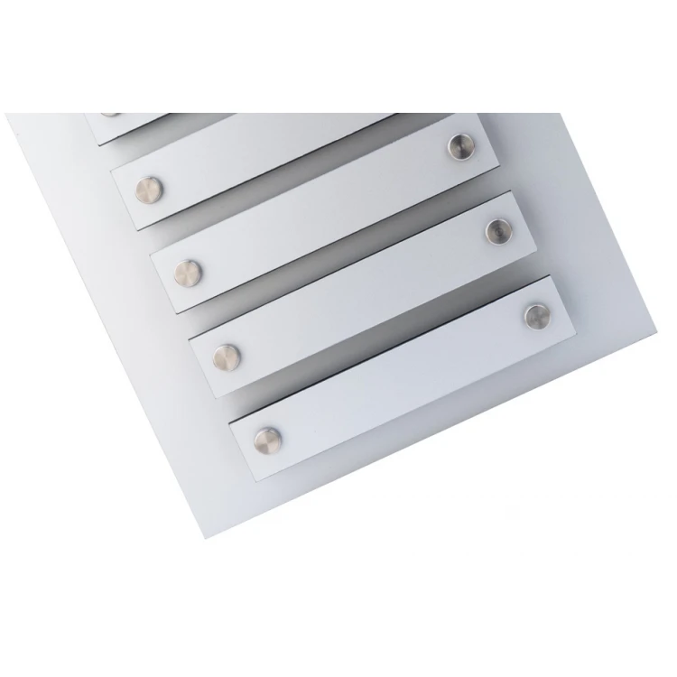 Mini tablica informacyjna grawerowana laserem na dystansach - wym: 230x270mm - TAB419 