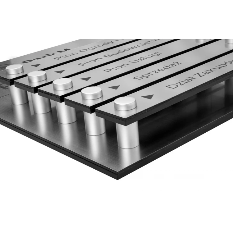 Tablica grawerowana laserem na dystansach - wym: 200x250mm - TAB256