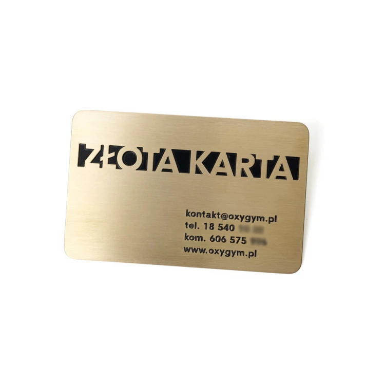 Ekskluzywna karta stałego klienta w drewnianym etui - mosiądz grawerowany - M014