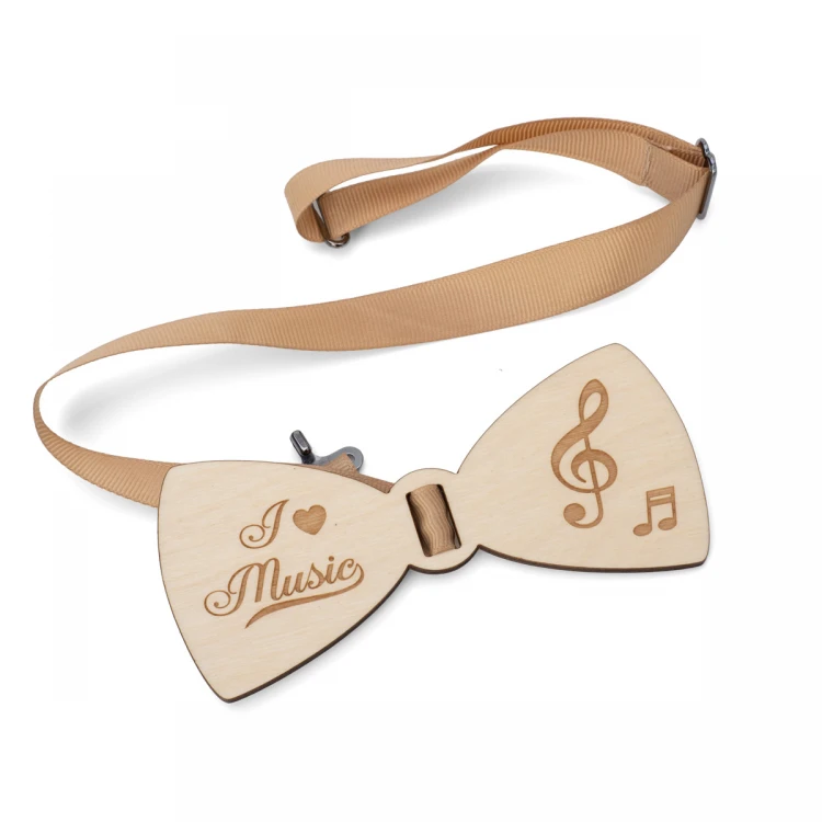 Mucha drewniana dla muzyka - wycinana i grawerowana laserem - MDR042