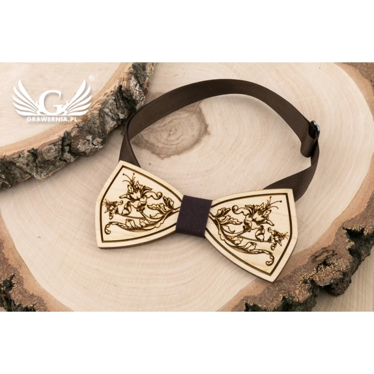 Mucha drewniana - Flower - drewno klonowe - MDR057
