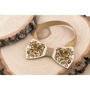 Mucha drewniana - Love - drewno klonowe - MDR059