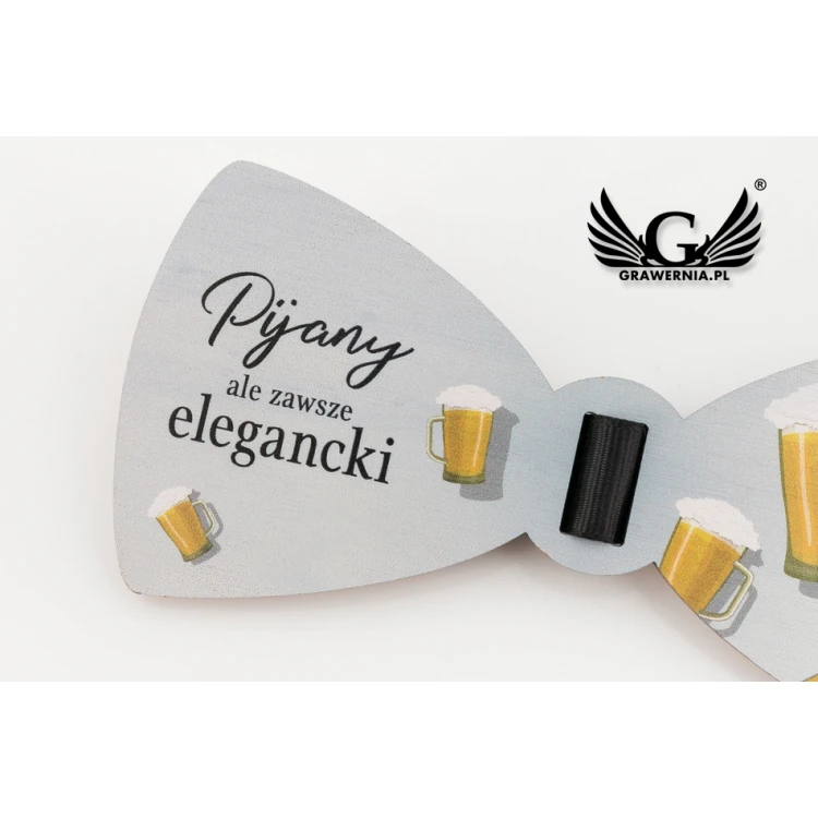Mucha drewniana z zabawną grafiką - prezent z okazji 18-stki - MDR044