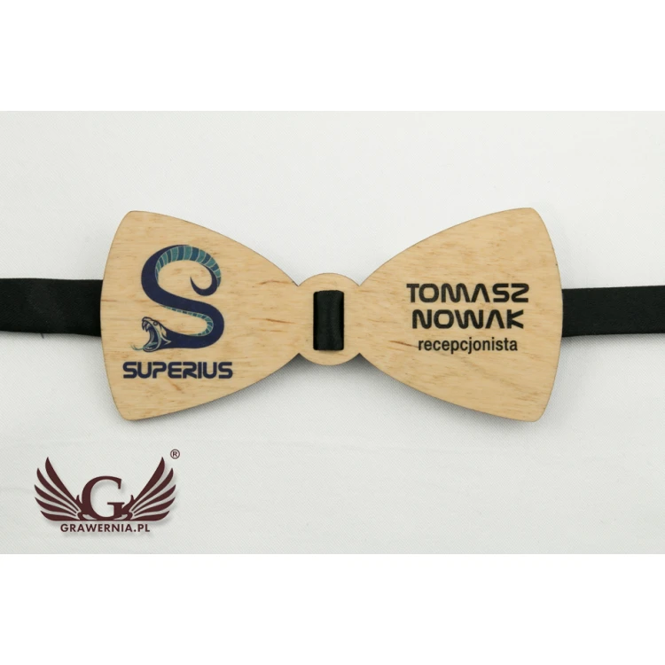 Mucha z drewna identyfikator - kolorowy druk UV - MDR008