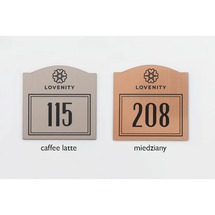 Numeracja drzwi - miedziany lub caffe latte - ND022 - wym. 70x70mm