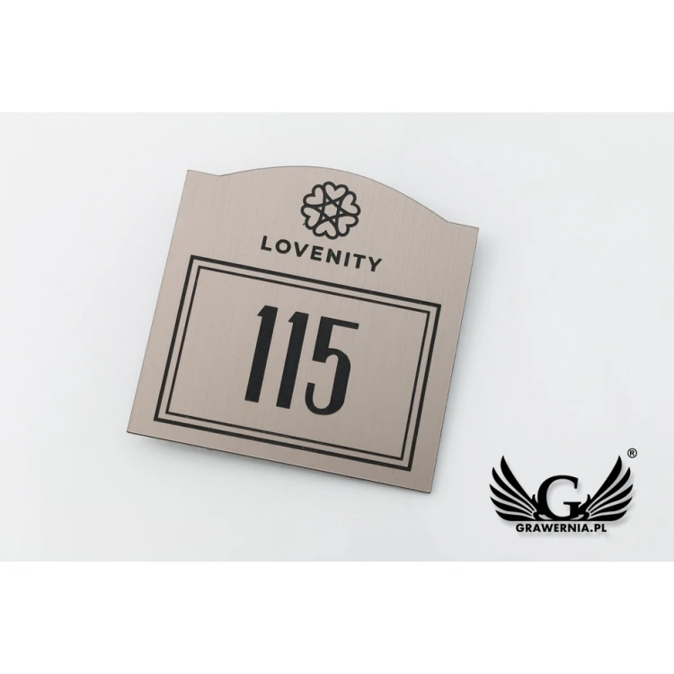 Numeracja drzwi - miedziany lub caffe latte - ND022 - wym. 70x70mm