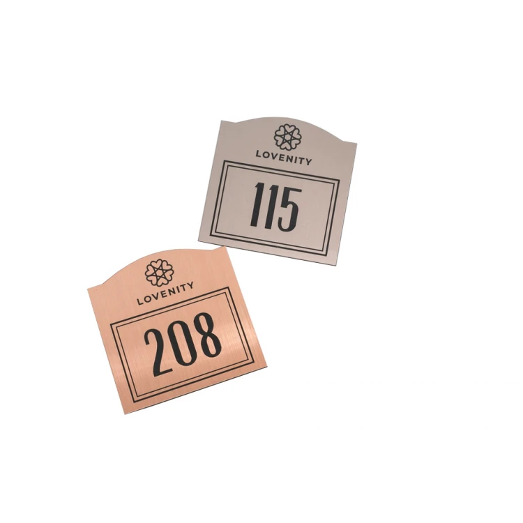 Numeracja drzwi - miedziany lub caffe latte - ND022 - wym. 70x70mm