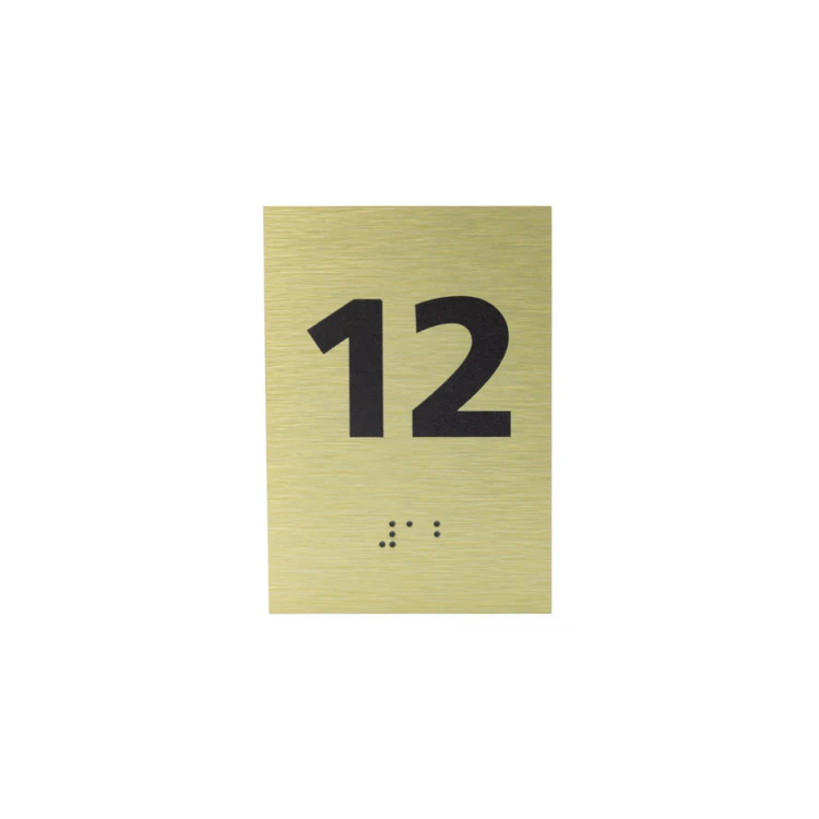 Numeracja ze złotego dibondu z pismem Braille'a - wym. 100x70mm - TAB414