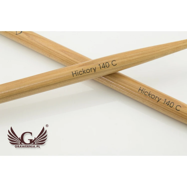 Pałki perkusyjne PERQS HICKORY 140C z dowolnym nadrukiem - prezent dla perkusisty