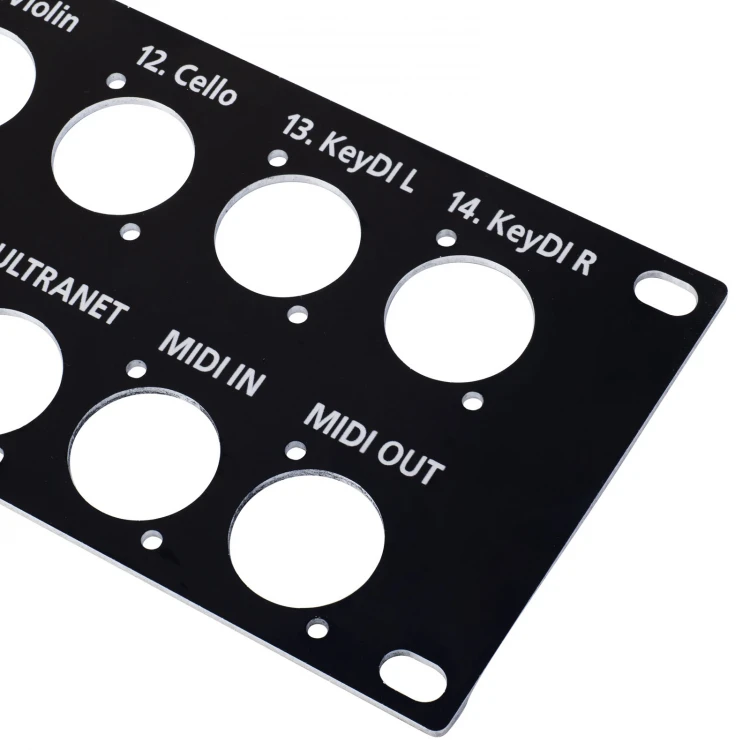 Panel czołowy do szafy rack - czarne aluminium anodowane - grubość: 2mm - PCZ026