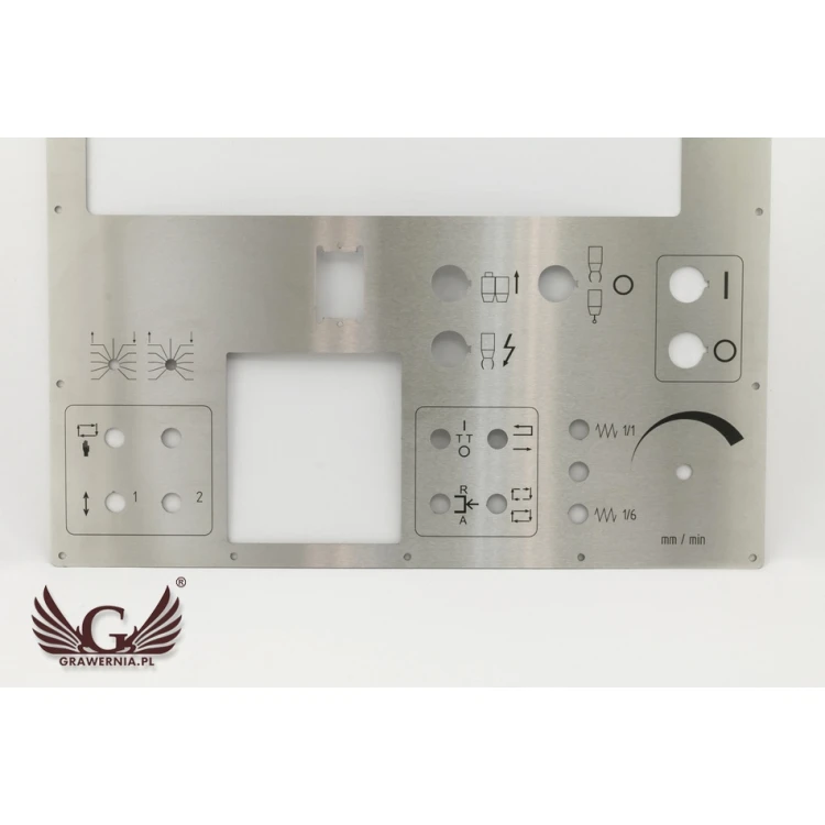 Panel stalowy o wymiarach 650x440mm - grubość: 2mm - PCZ019