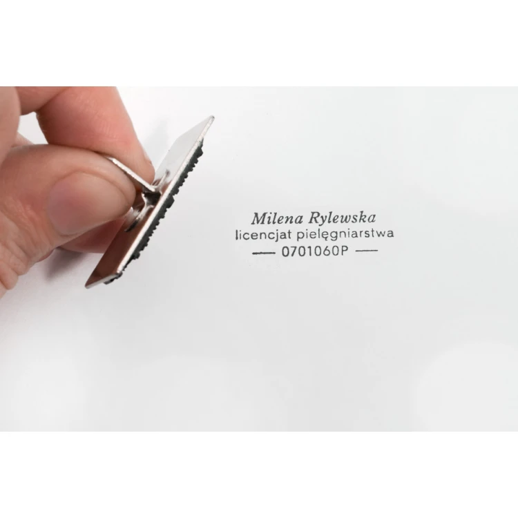 Pieczątka w pudełku metalowym - 1 - wymiar odbicia 15x35mm - PM001