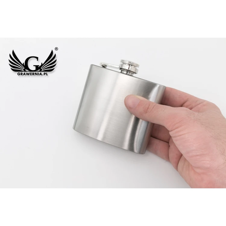Piersiówka stalowa CLARK z grawerem - 120ml - AL014