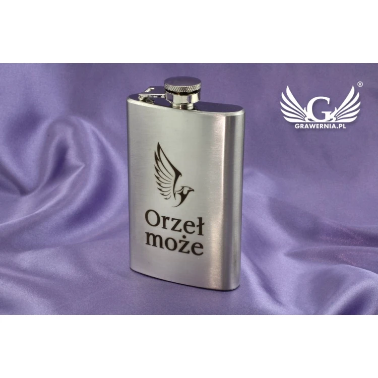 Piersiówka stalowa Glen z grawerem - 120ml 