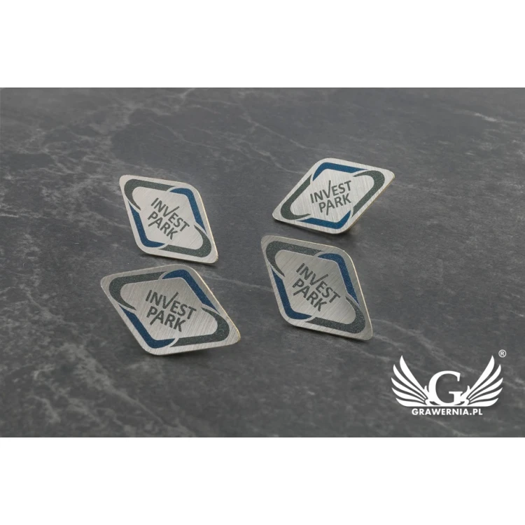 Pinsy mosiężne z Twoim logo - wym. 26x15mm - druk UV - PS041